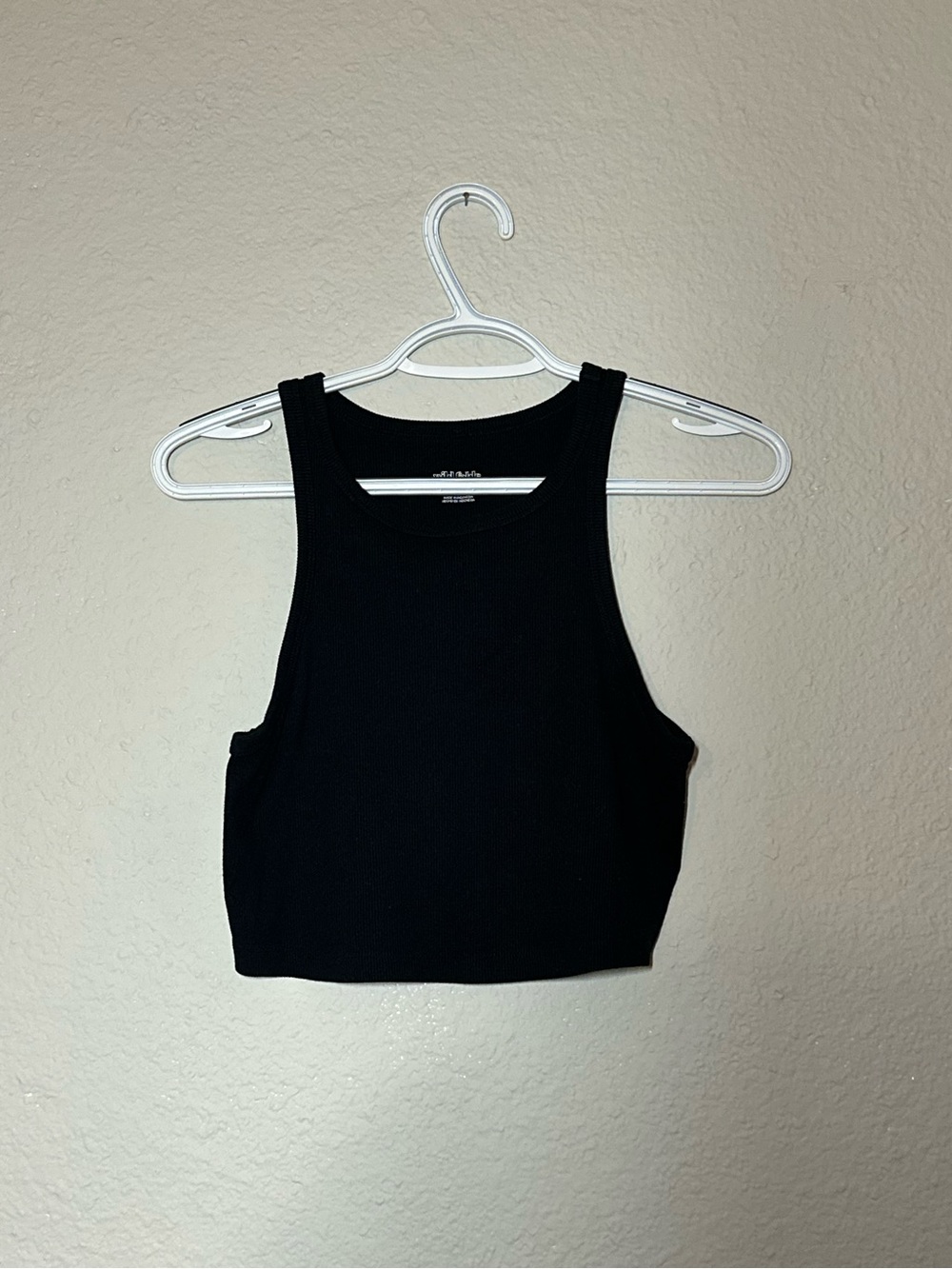Black Ribbed Crop Tank Top
